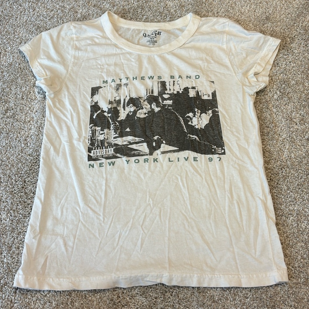 Brandy Melville Cream Graphic Tee